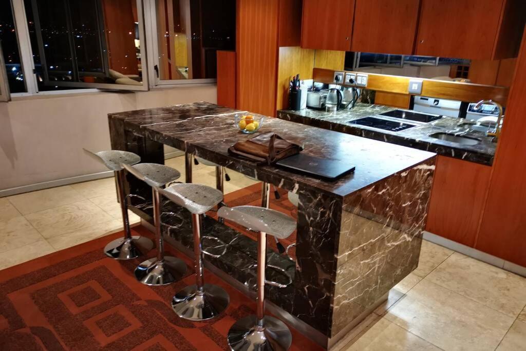 1507-Amazing Views & Unique Joburg Cbd Luxury Apartment Йоханесбург Екстериор снимка